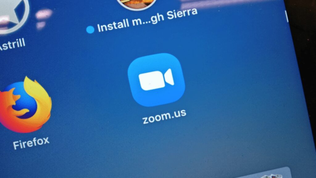 Zoom logo smartphone