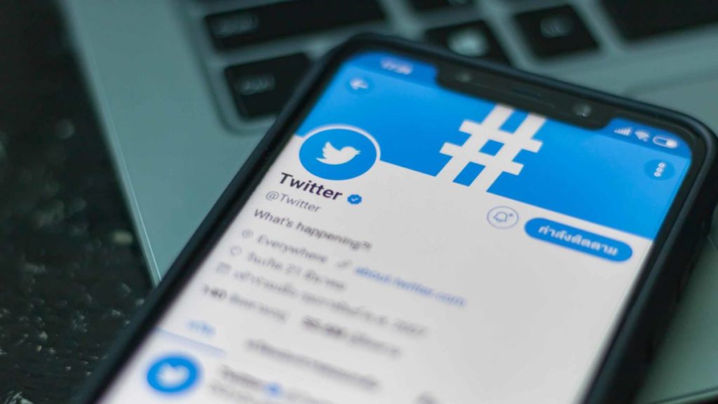 twitter interface phone
