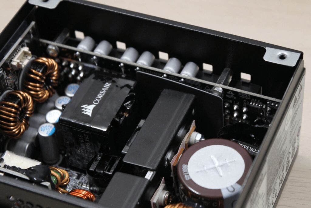 Corsair SF Series