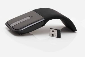 Como instalar um mouse sem fio? Receptor nano usb mouse