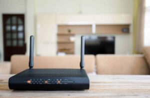 Como se conectar a uma rede Wi-Fi oculta no Windows 10 Router