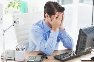 Como liberar AINDA MAIS espaço no disco rígido no Windows Stress Raiva