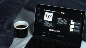 Como ativar o modo escuro da Wikipédia Wikipedia