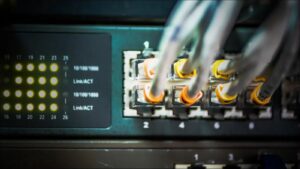 O que é DoH (DNS Over HTTPS)? ethernet rede dns