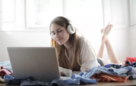 moca cama notebook fones