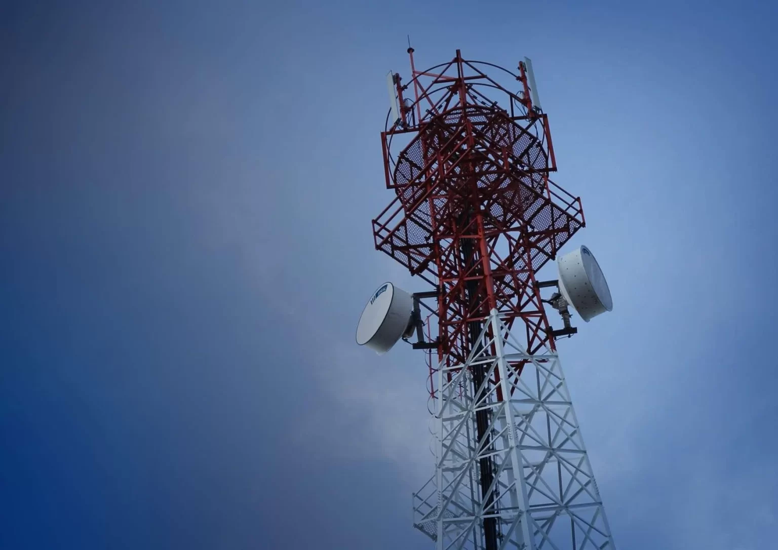O que é Modulação de Frequência? FM antena