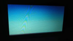 Tela do notebook com linhas horizontais? Veja como resolver!