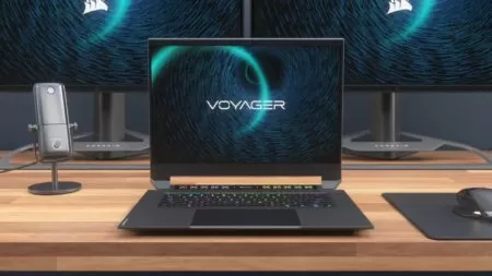 Corsair Voyager a1600 AMD Advantage Edition