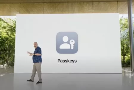 Apple PassKey