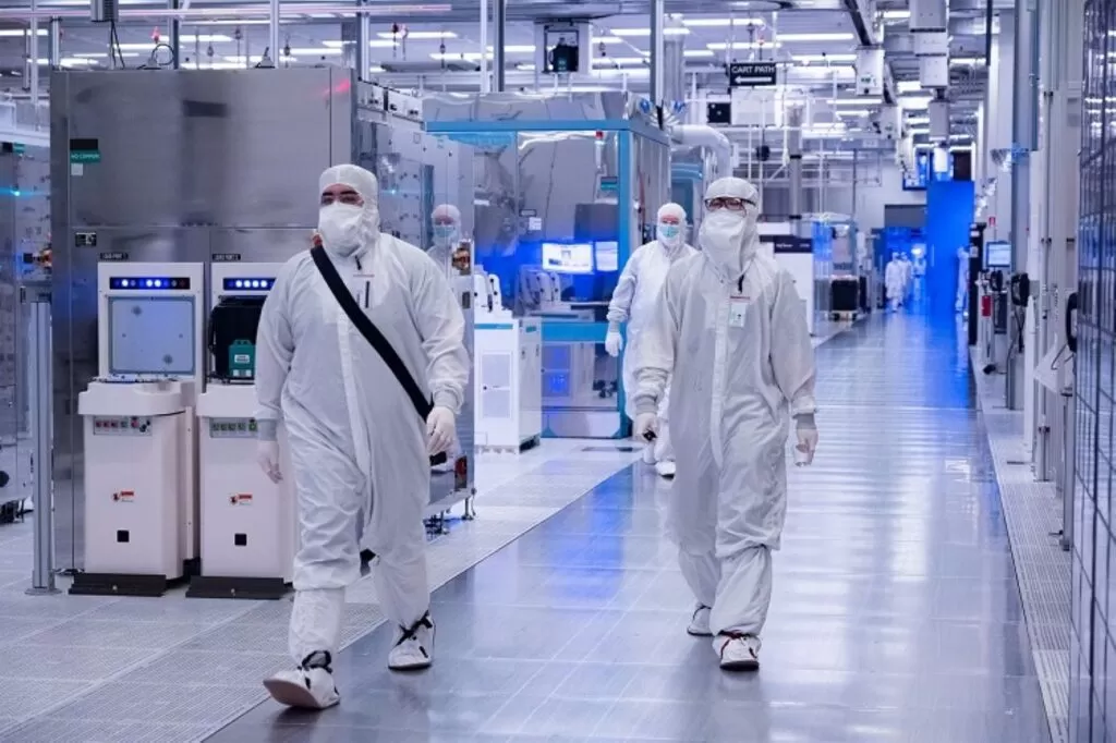 Fabrica Intel